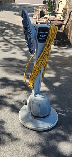 The Nobles SpeedShine 175 HD is a heavy-duty, commercial-grade single-disk rotary floor machine