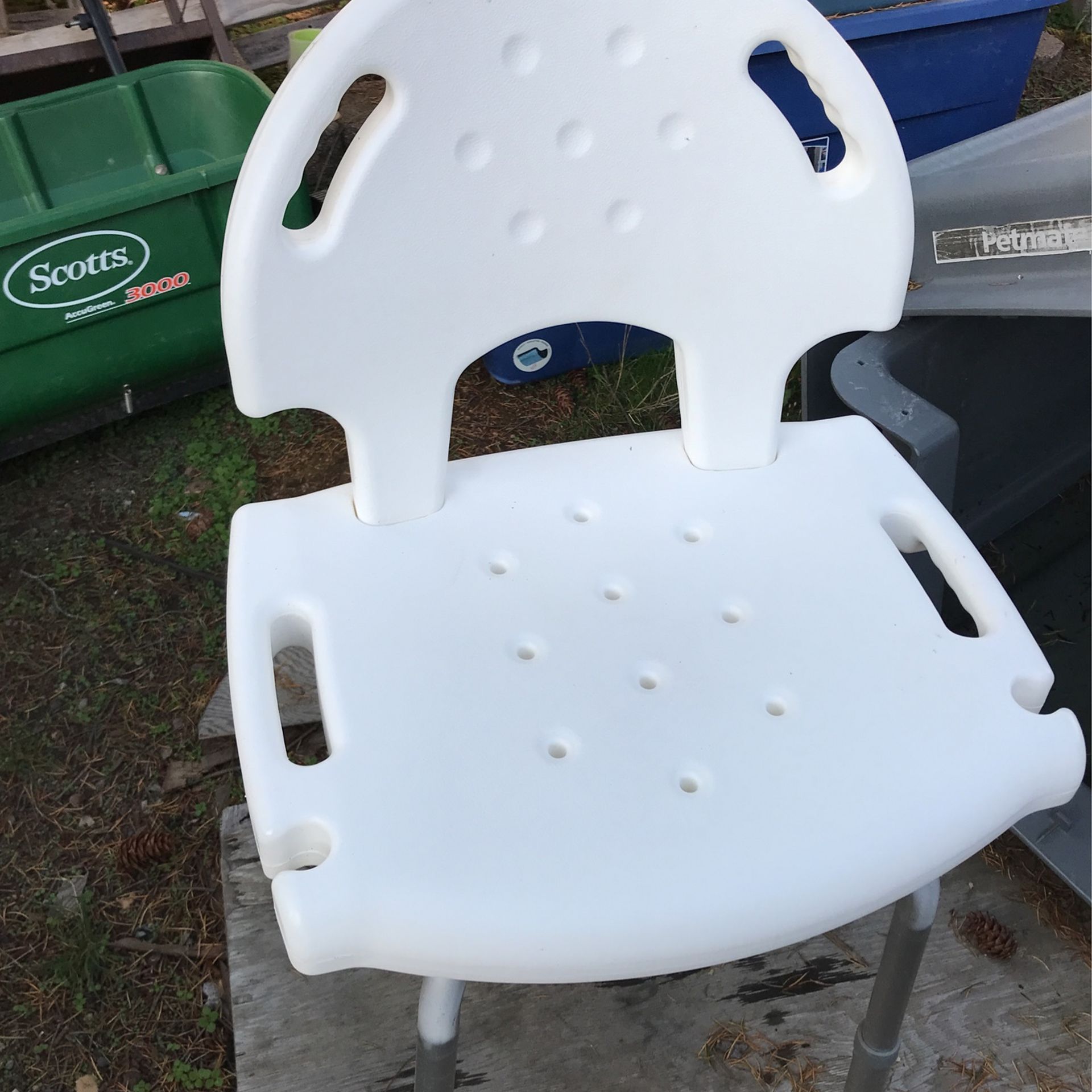 Shower Chair Price 15$ Firm Price    Pick Up    E    72nd    Tacoma      