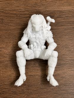 Predator 6”/3”. Figure glows in the dark