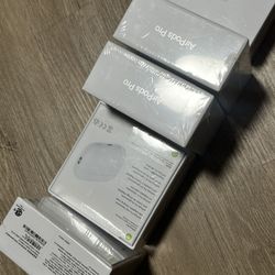 AirPods Pro’s 2nd Gen  (authentic)