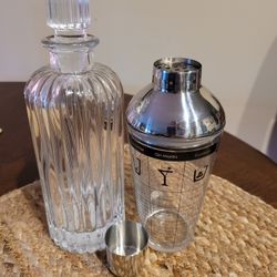 BAR-WARE!! Shaker And Decanter