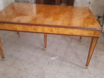 Dinning Table Extendable 