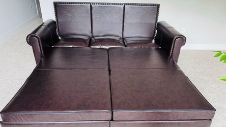 King Size Pull-Out Sofa Bed – 2-in-1 Convertible easy to assemble