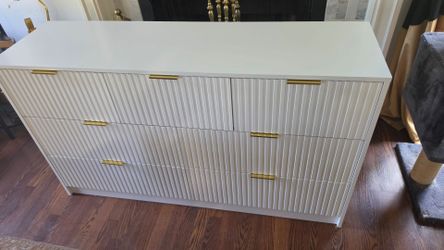 Bedroom Dresser