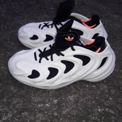 ** ADIDAS ADIFOM Q SNEAKERS/ SIZE 8