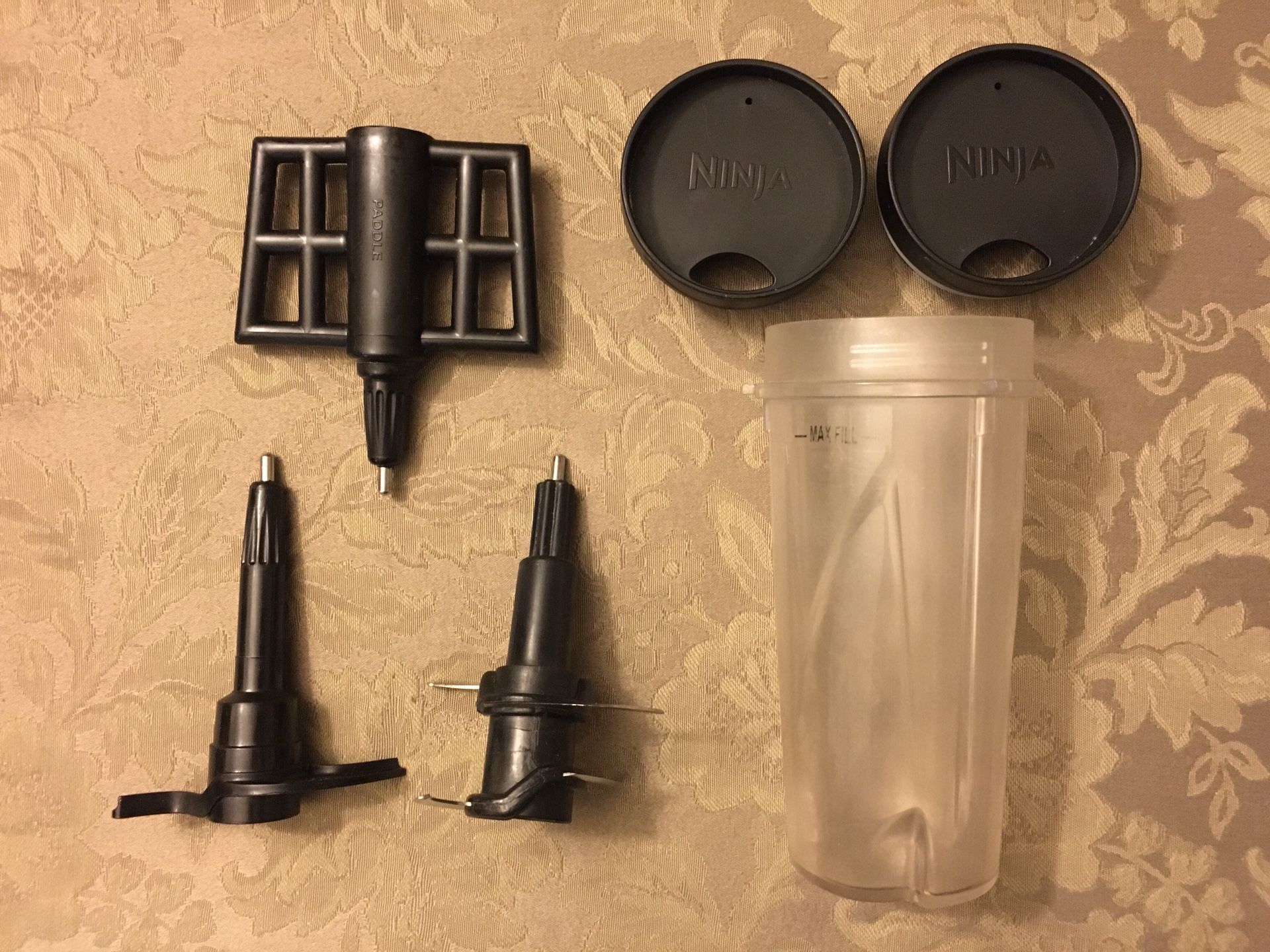 Ninja pulse blender to go cup blade accessories lot