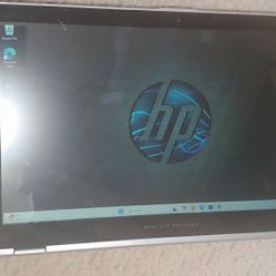 HP ENVY X360 TOUCHSCREEN 15.4" 1TB STORAGE 8GB RAM INTEL i7 Windows 11 / Charger