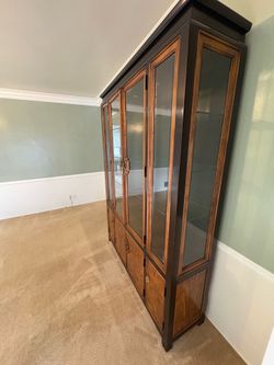 China cabinet with great lighting