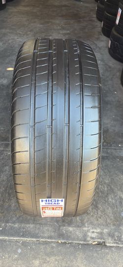 275/45/21 GOOD YEAR EAGLE F1 (1 TIRE ONLY USED)