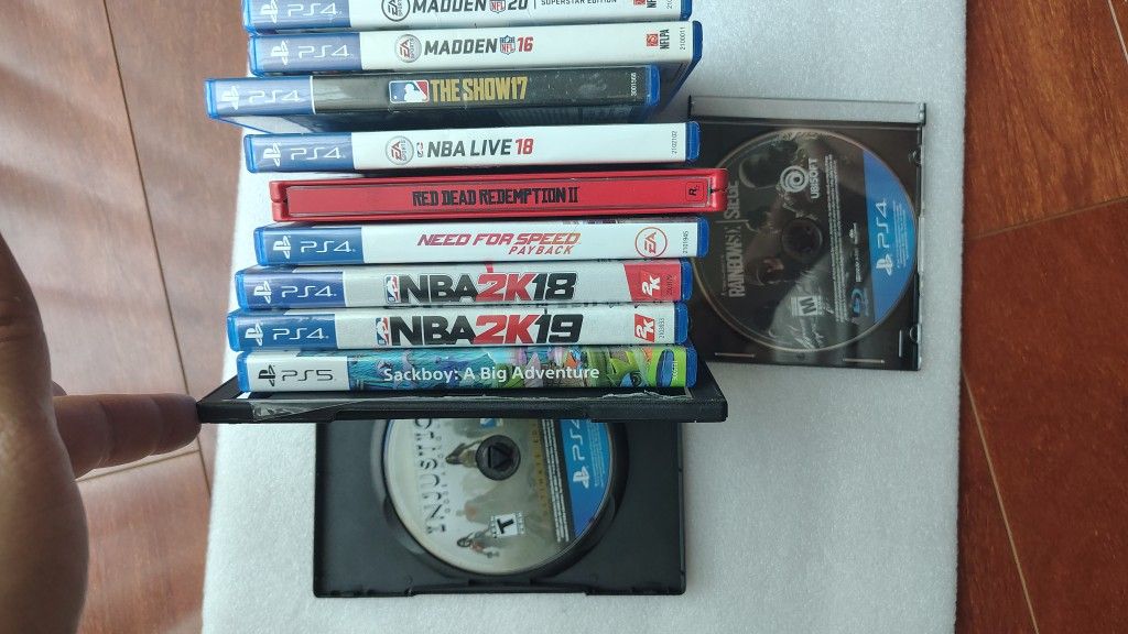 11 PlayStation 4 Games Bundle Deal