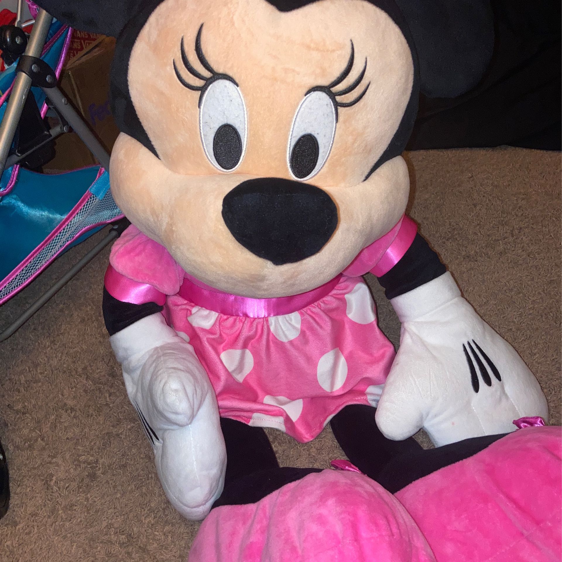 Large Minnie Mouse