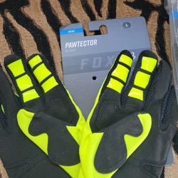 Men's Fox motorcycle gloves  Pawtector  size L