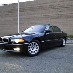 2001 BMW 7 Series