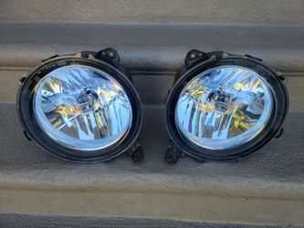 Round Headlight Assembly Pair jeep wrangler jl Halogen