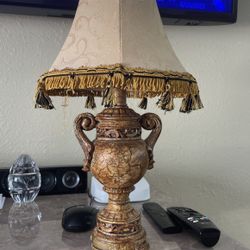 Vintage Mini Desk/Night Stand Lamp 