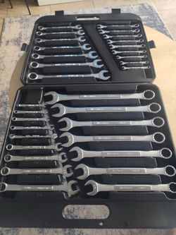 Westward 32 pcs wrench set