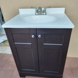 BATHROOM VANITY 24" WITH SINK AND FAUCET