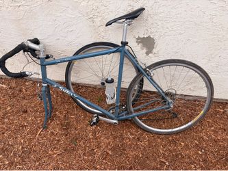 Bicycle surtly long haul trucker tall
