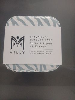 Milly traveling jewelry case