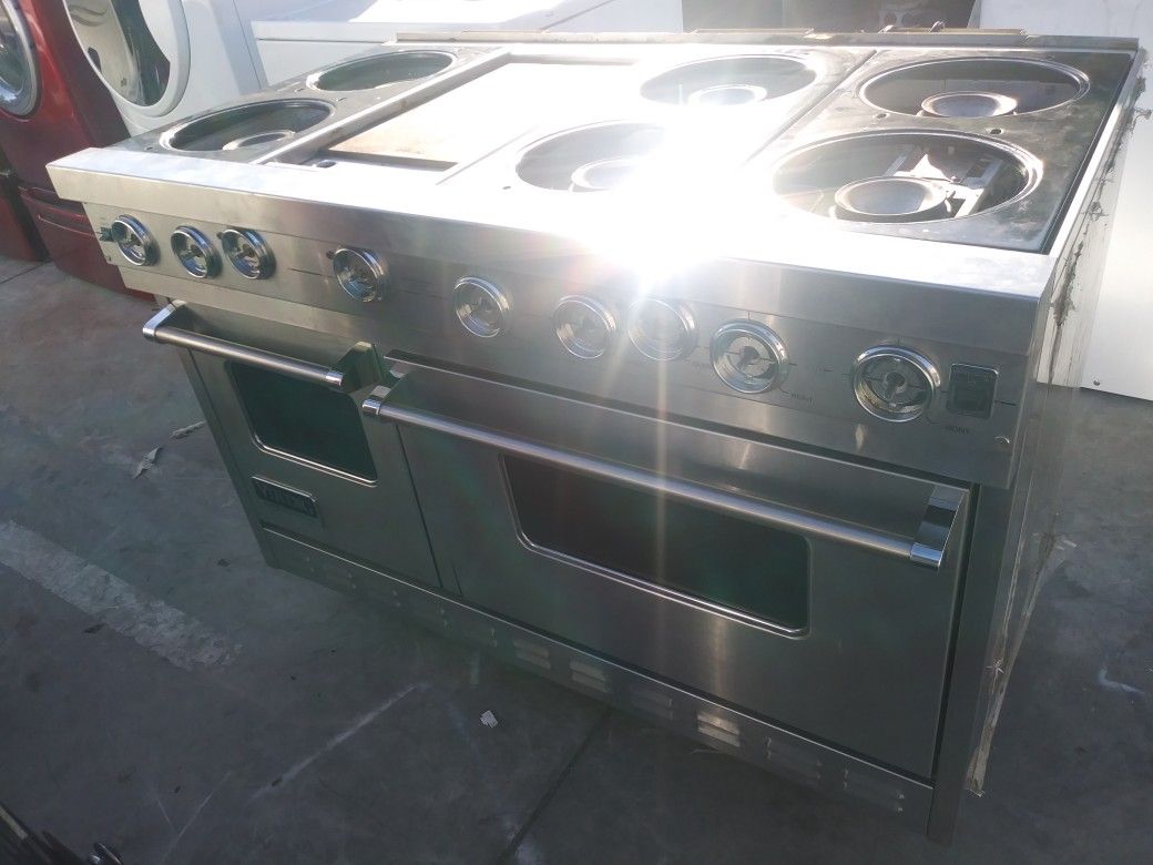 Stainless steel viking stove