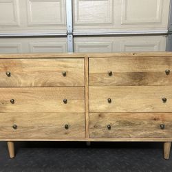Solid Wood 6-Drawer Dresser