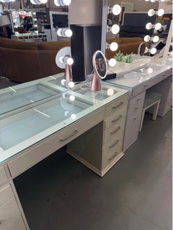 Vanities available only @ FURNITURE LOVE ❤️ Same Day Delivery 🚚