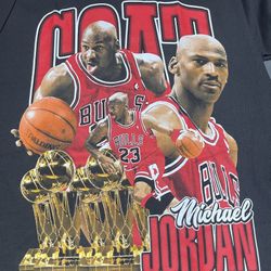 Men’s Michael Jordan Black Chicago Bulls T-Shirt GOAT -  Size Medium