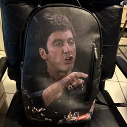 Scarface Point It Out Sprayground
