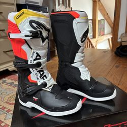 Moto Boots- UNWORN Alpinestars