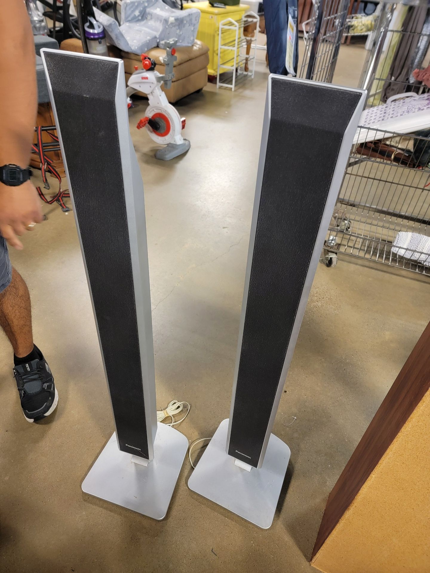 Panasonic Panasonic 90w tower speakers model SB-FS940