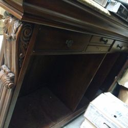 Bar Table