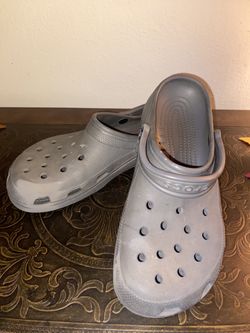 Grey Crocs Women’s SZ.10 Mens 8