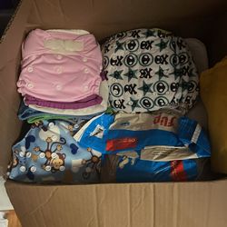 Tons Of Cloth Diapers 