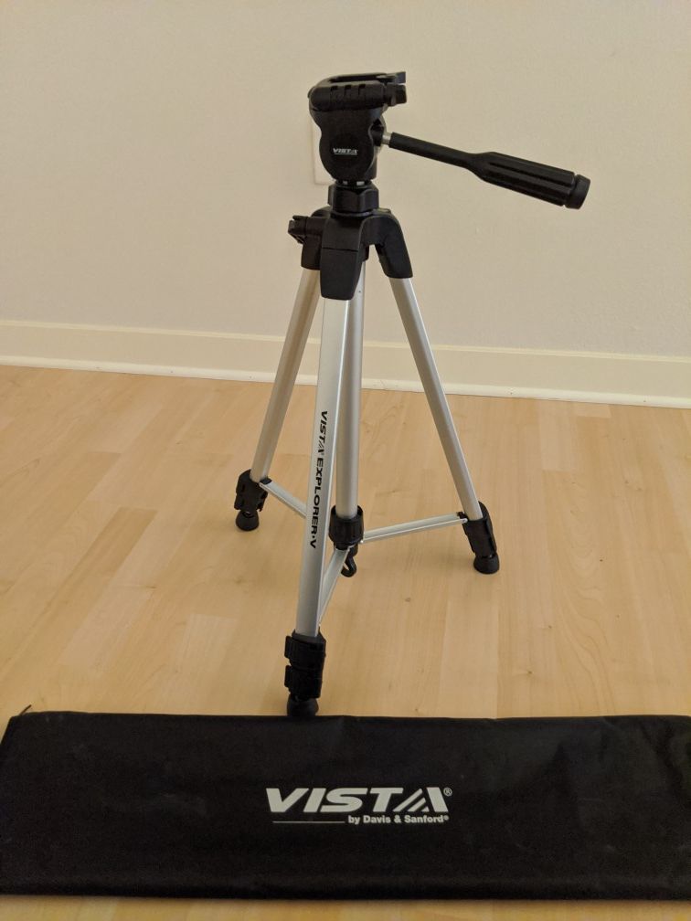 Davis & Sanford EXPLORERV Vista Explorer 60” Tripod with Tripod Bag, BONUS Smartphone Adapter