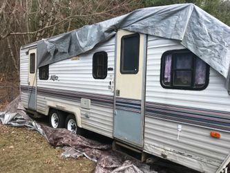 Camper full bathroom shower ac just needs good cleaning