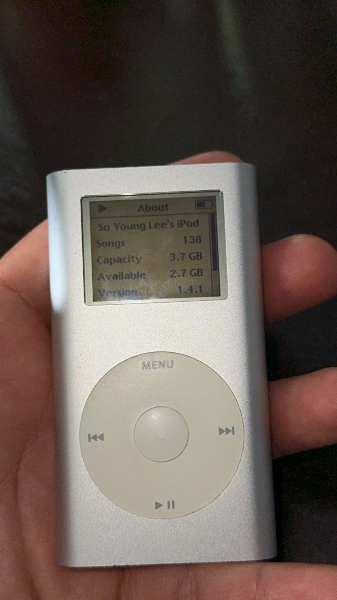 Apple iPod mini A1051 4 GB 2nd Generation - Silver (M9800LL/A) - Open Box
