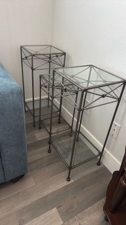 Set of 3 side tables