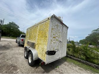 2005 gladiator food trailer