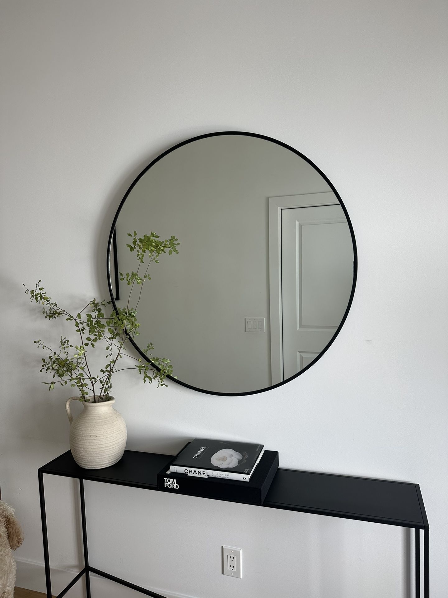 Large Round Mirror - 40 Inches