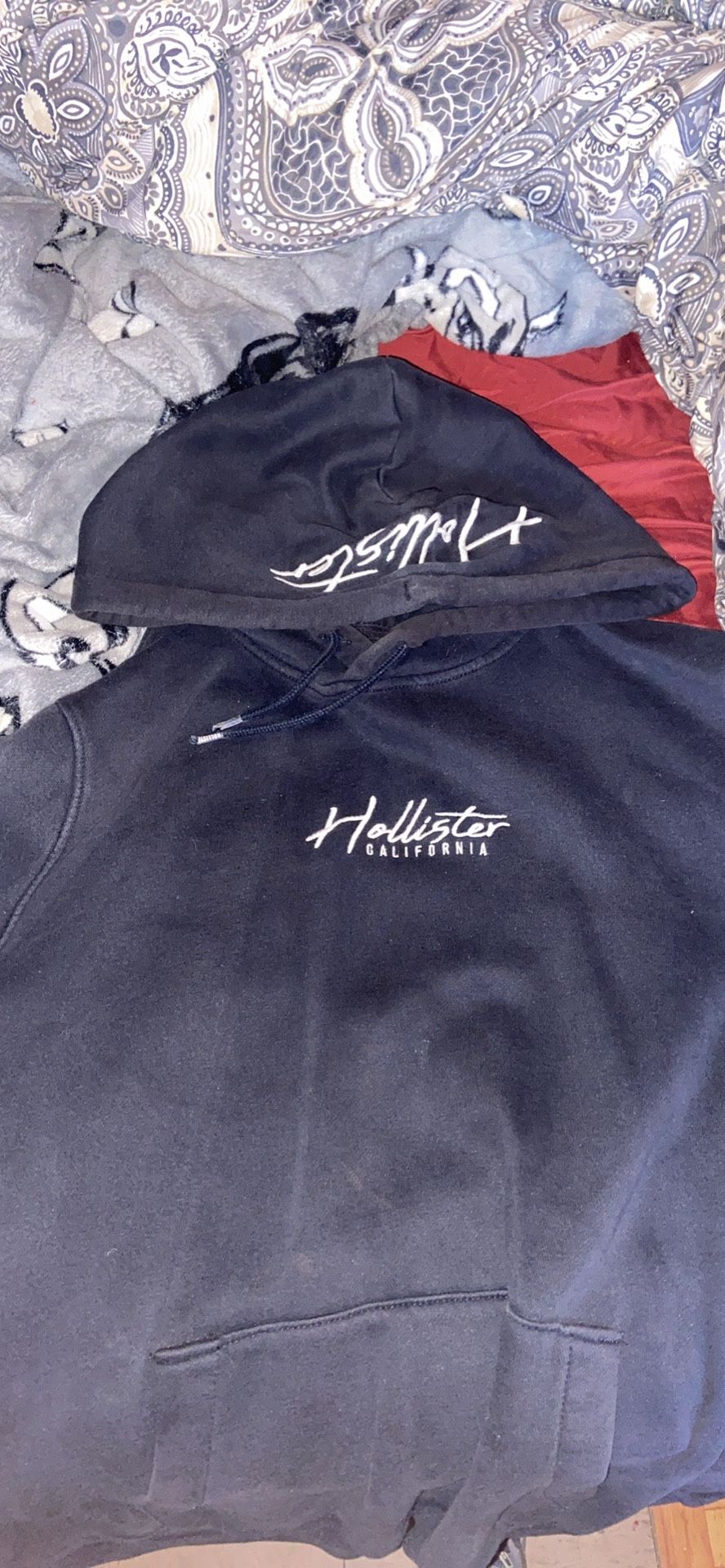 Plain Black HOLLISTER Hoodie