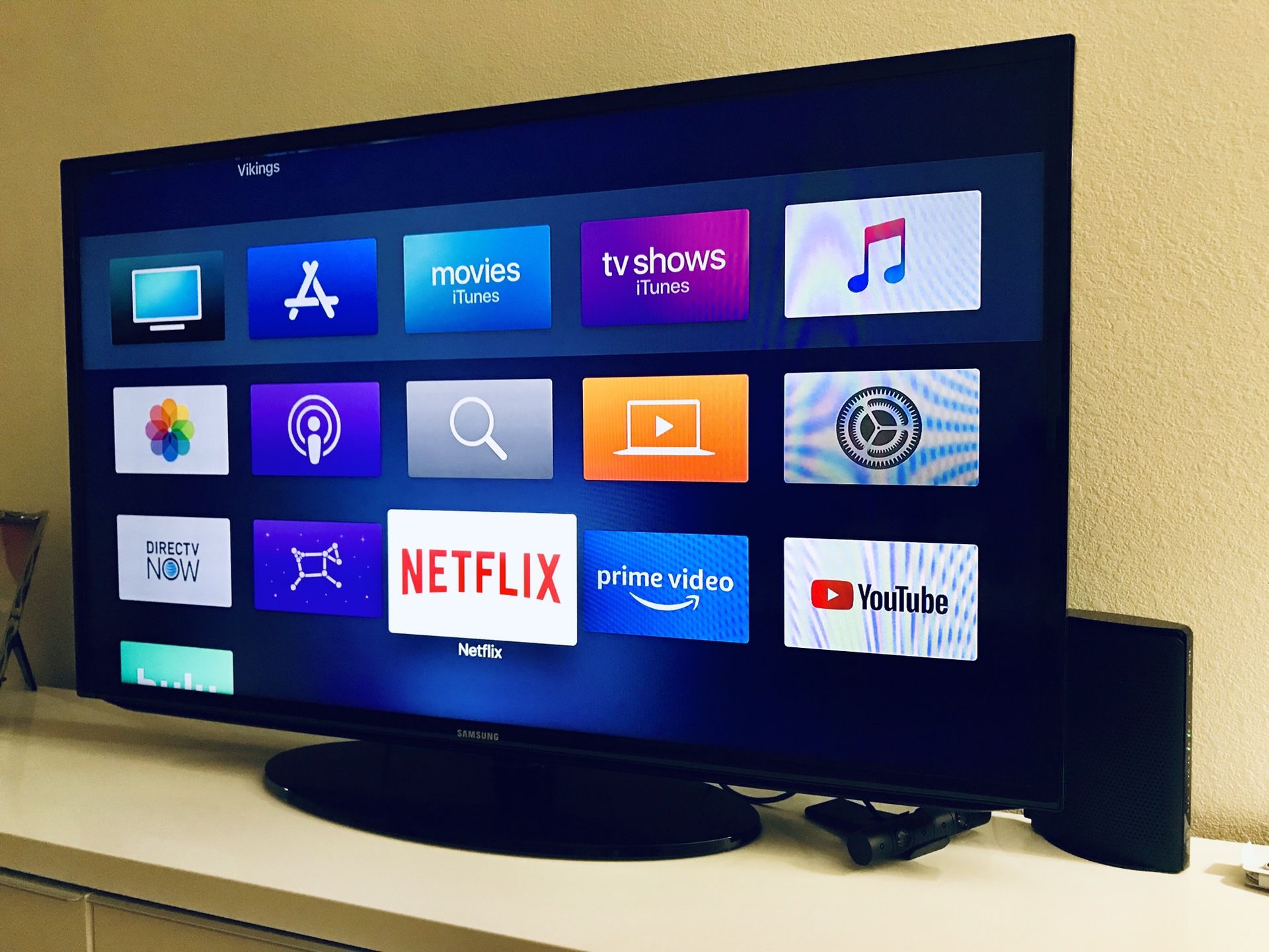 Samsung 46” Smart LED TV model: UN46H5203AF