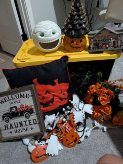 Halloween Decor