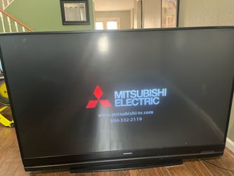 Mitsubishi 73”–82” DLP Rear Projection TV w/ Remote – Works Great