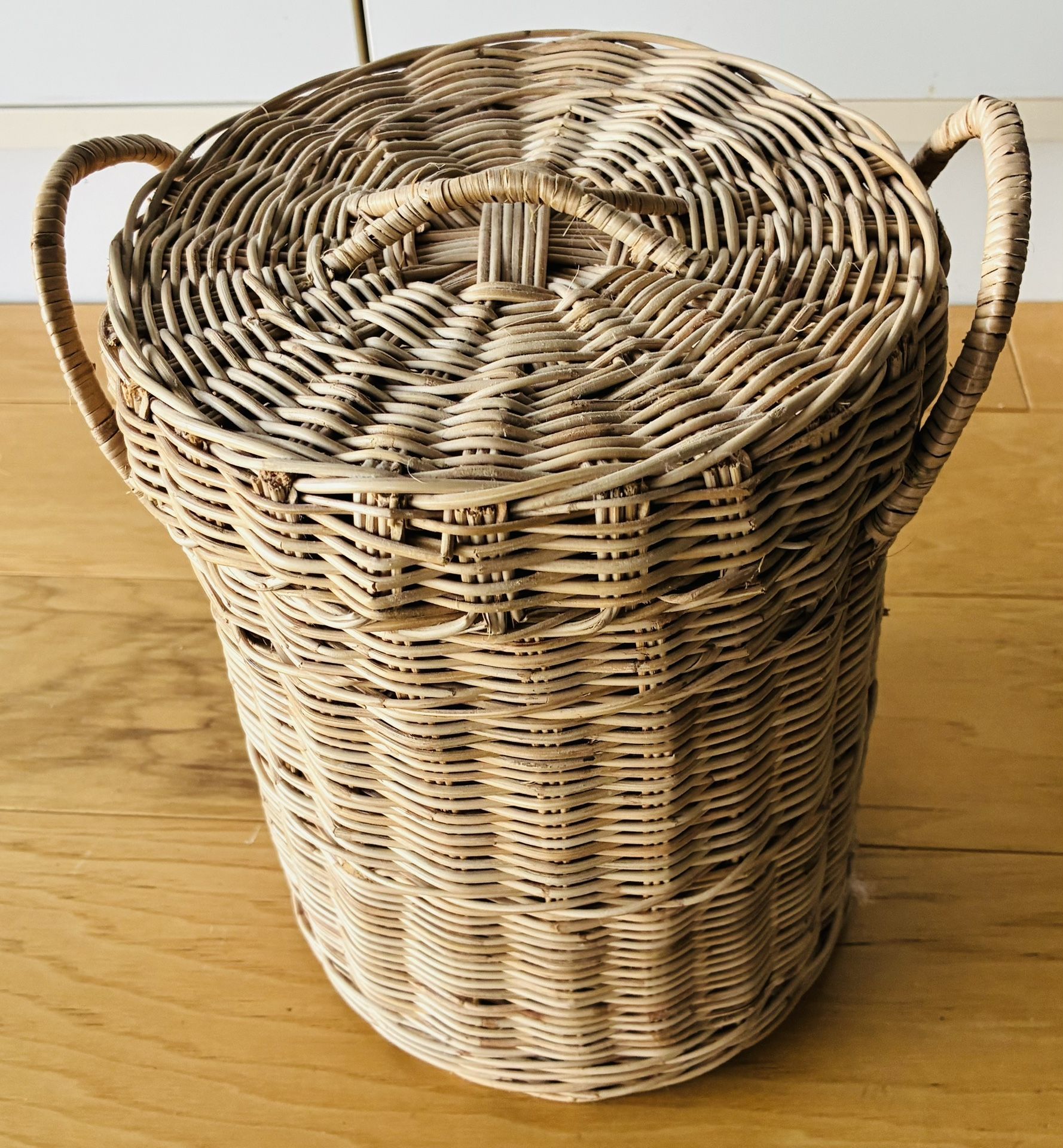 Basket, Round w/Top and Handles, 9 1/2” HighX7” Diameter.