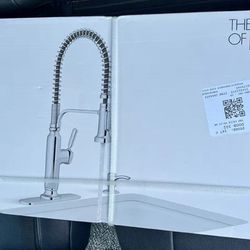 New Kohler Ealing Pro  Single-Handle Stainless Kitchen Sink Faucet
