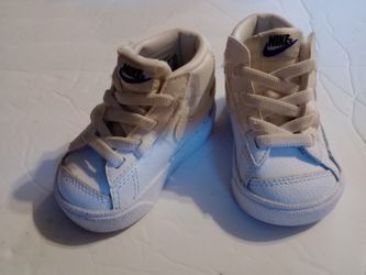 Toddler Size 3C Nike Tennis Shoes 