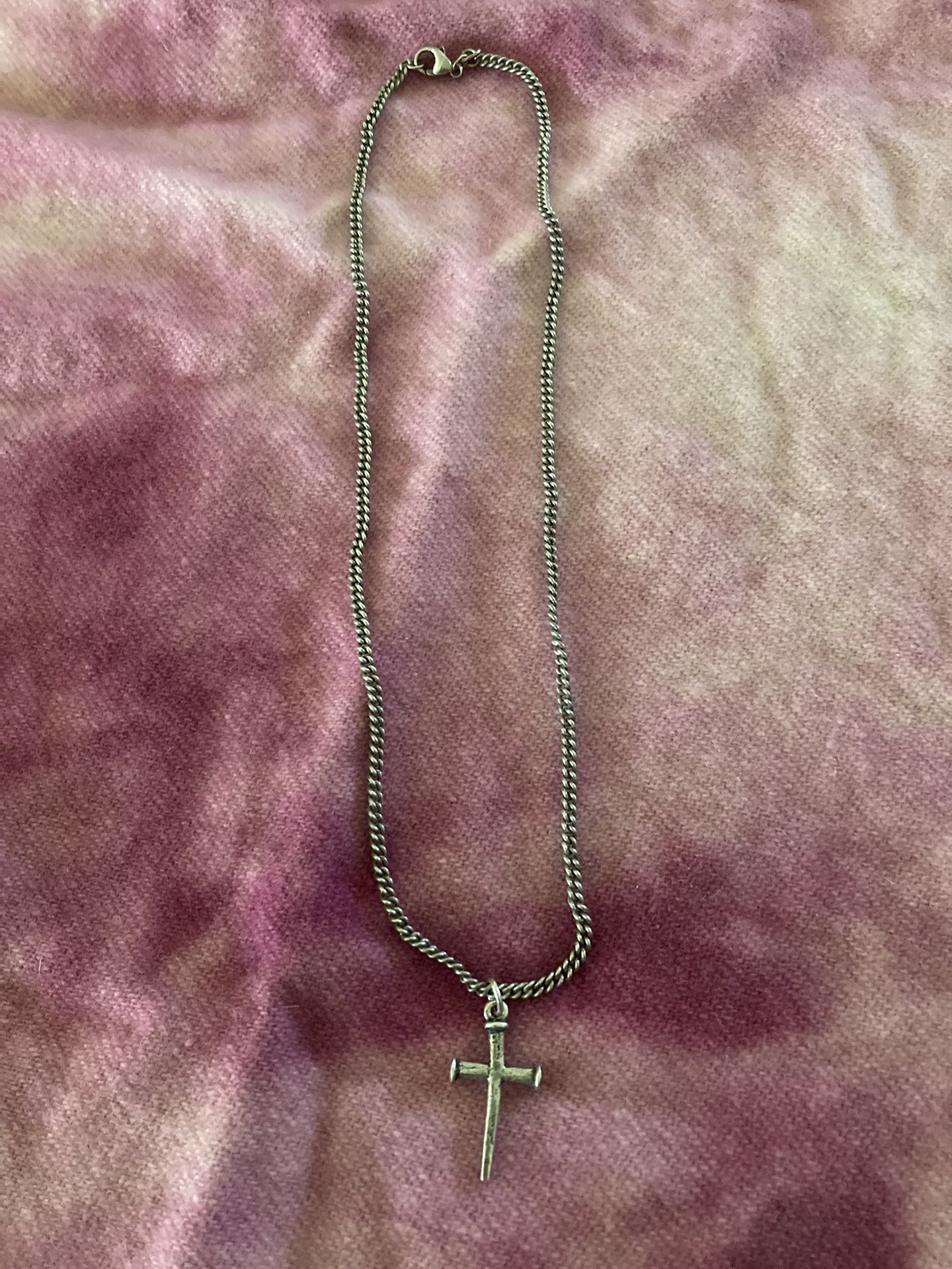 Silver Chain w/ Cross 