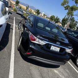 2014 Hyundai Sonata - New Engine - New battery- Fully functional 