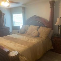 Bedroom Set With Dresser