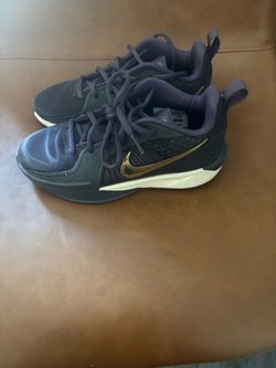 Nike Basketball shoes 2youth